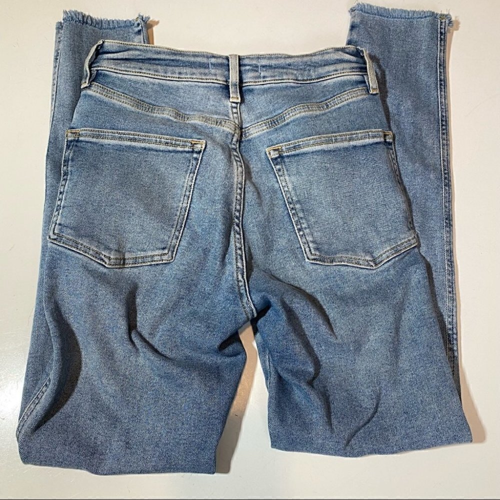 Free People Medium Wash Jeans Fray Hem Size 27 - Picture 3 of 7